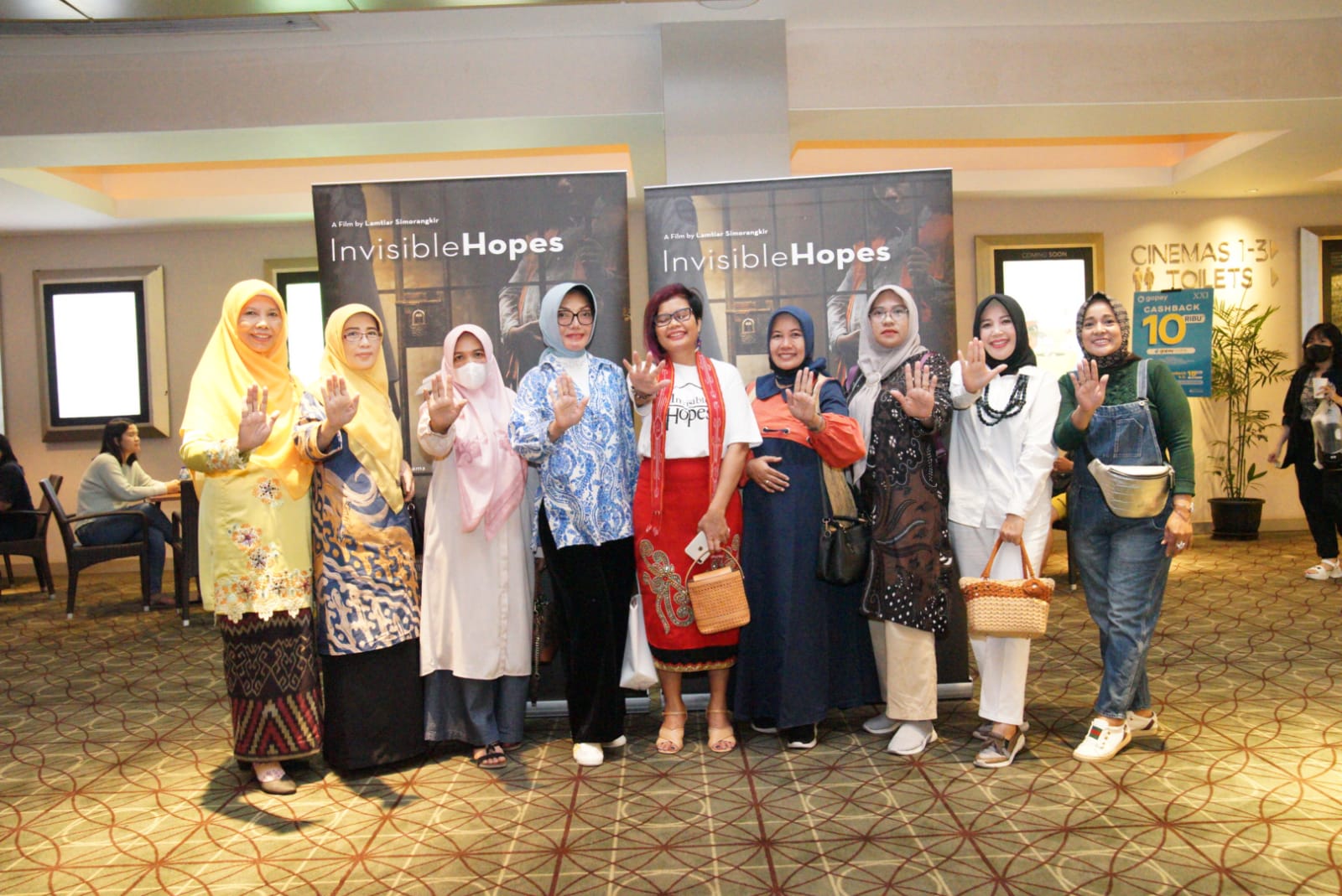 Lewat Film Invisible Hopes, Yanieta Ajak Perkuat Ketahanan Keluarga