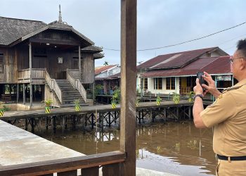 Pemkot Pontianak Percantik Rumah Budaya Kampung Caping, Ikon Baru di Tepi Kapuas