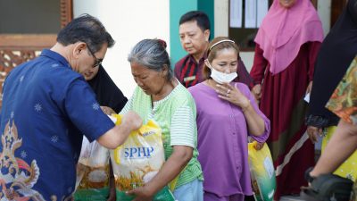 Pemkot Ringankan Warga Lewat Pasar Murah Perdana di Pontianak Utara