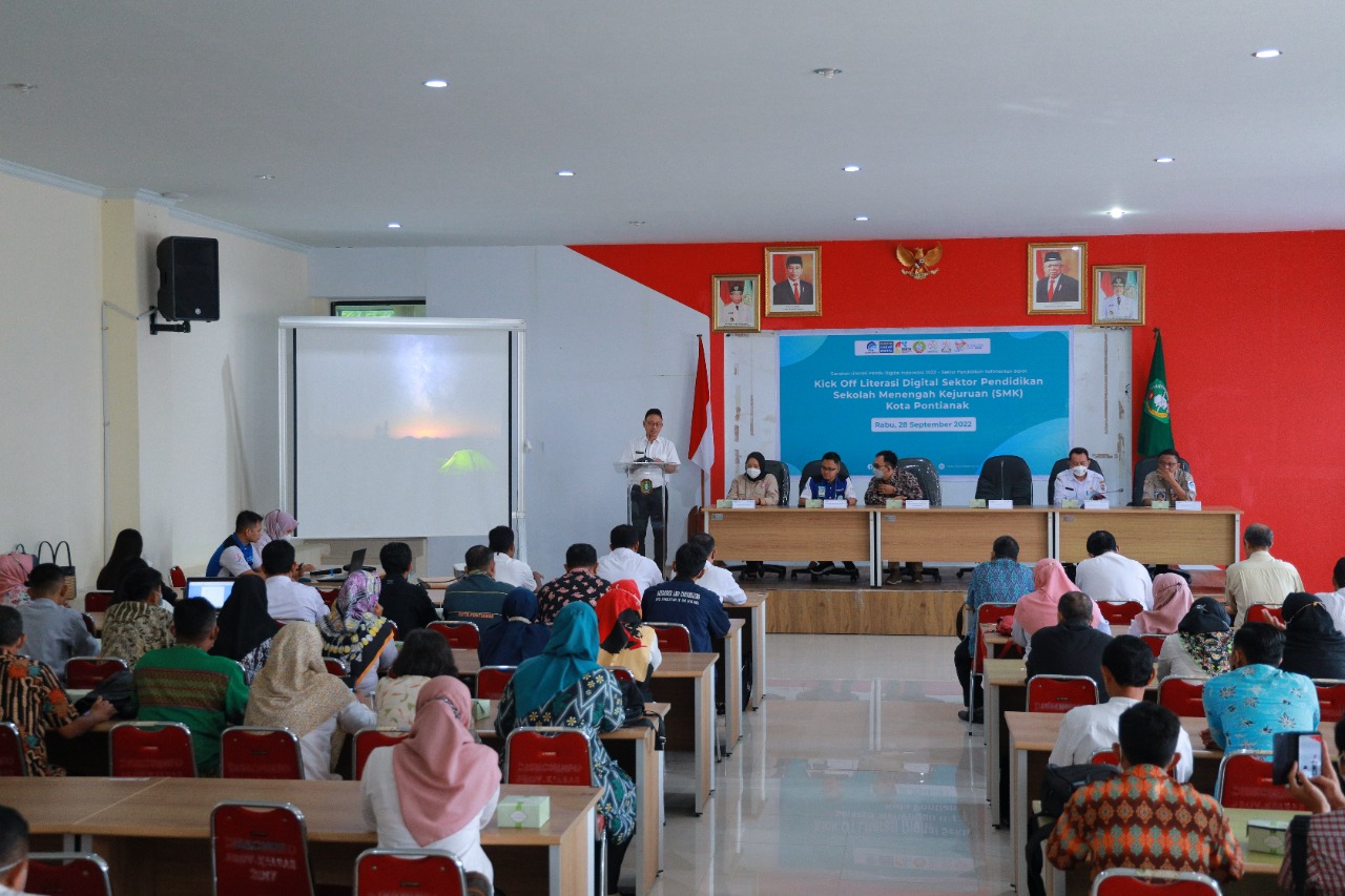 Dorong Masyarakat Perkaya Literasi Digital, Wali Kota Pontianak Apresiasi Relawan TIK Kalbar