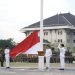 Upacara Penurunan Bendera HUT ke-80 RI di Kalbar