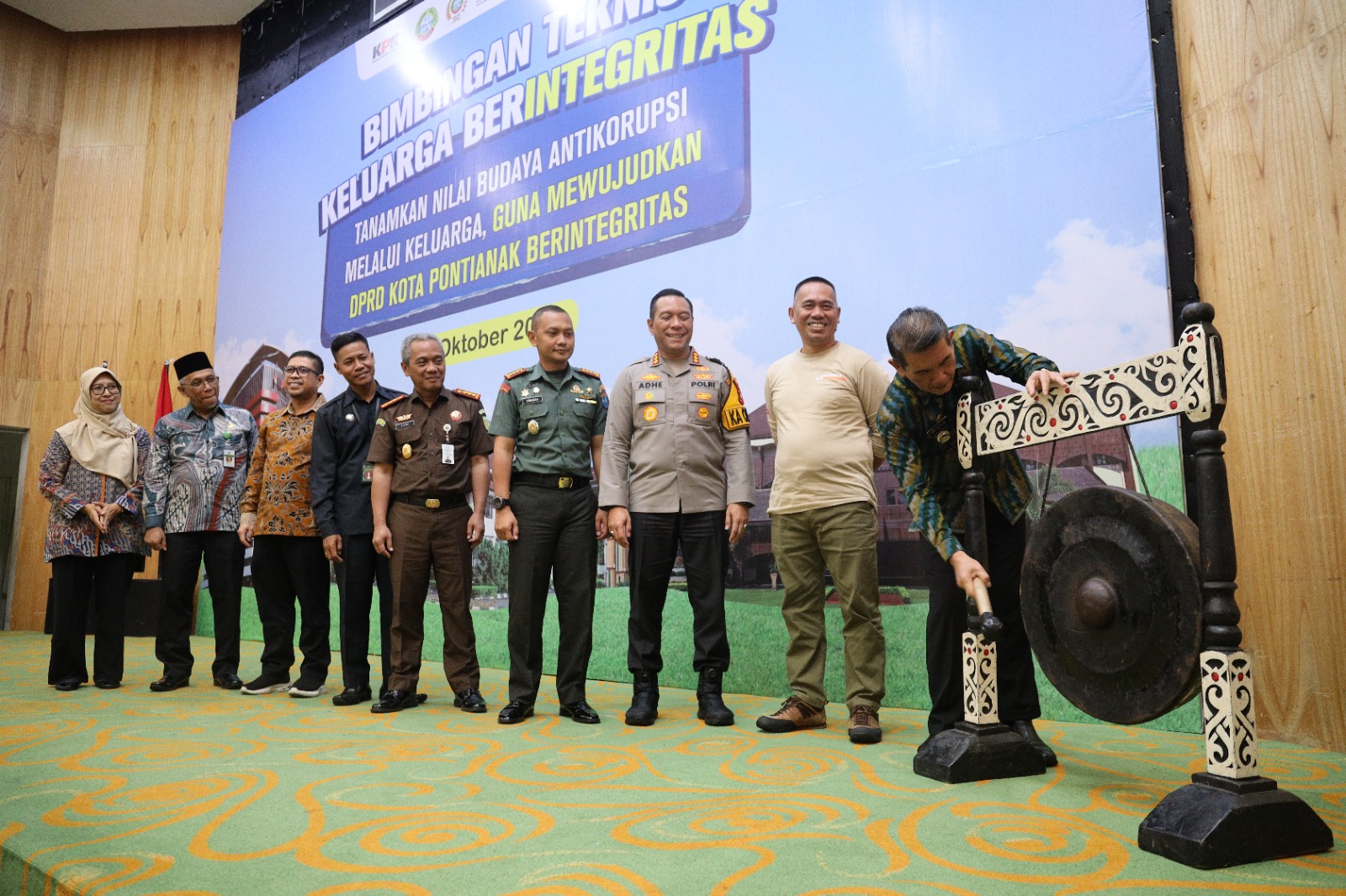 Anggota DPRD Pontianak Ikut Bimtek Keluarga Berintegritas KPK RI