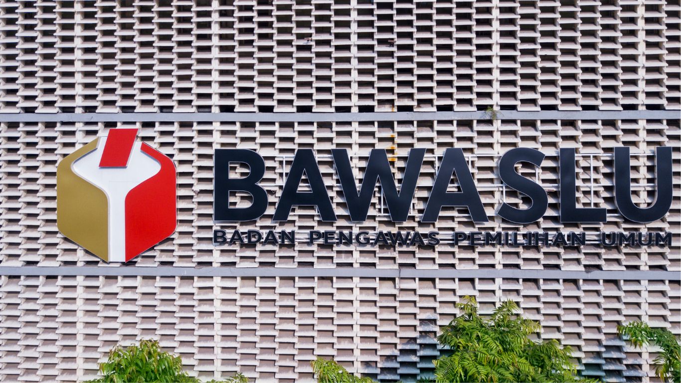 Capres Dimingatkan Tak Saling Menghina, Bawaslu: Bisa Dijerat Pidana