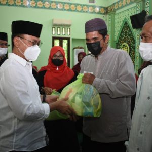 ERKA Apresiasi Pengurus Masjid, Majelis Taklim dan Pecinta Quran Bantu Dhuafa