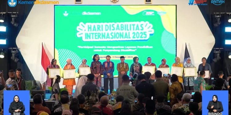 Tiga Sekolah di Pontianak Raih Penghargaan Pendidikan Ramah Disabilitas