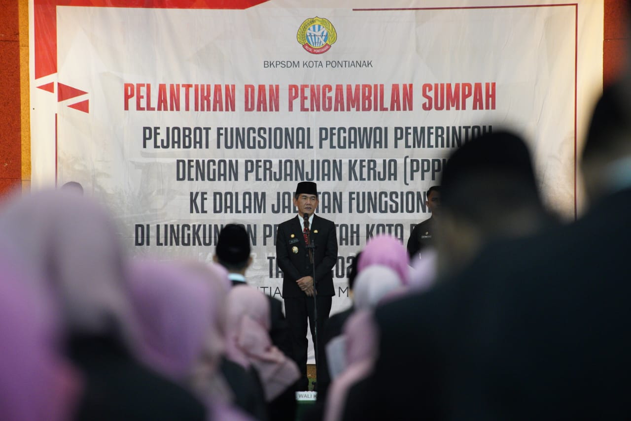 Lantik 850 PPPK Jadi Pejabat Fungsional, Pj Wako Pontianak Ani Sofian Tekankan ASN Disiplin Bekerja