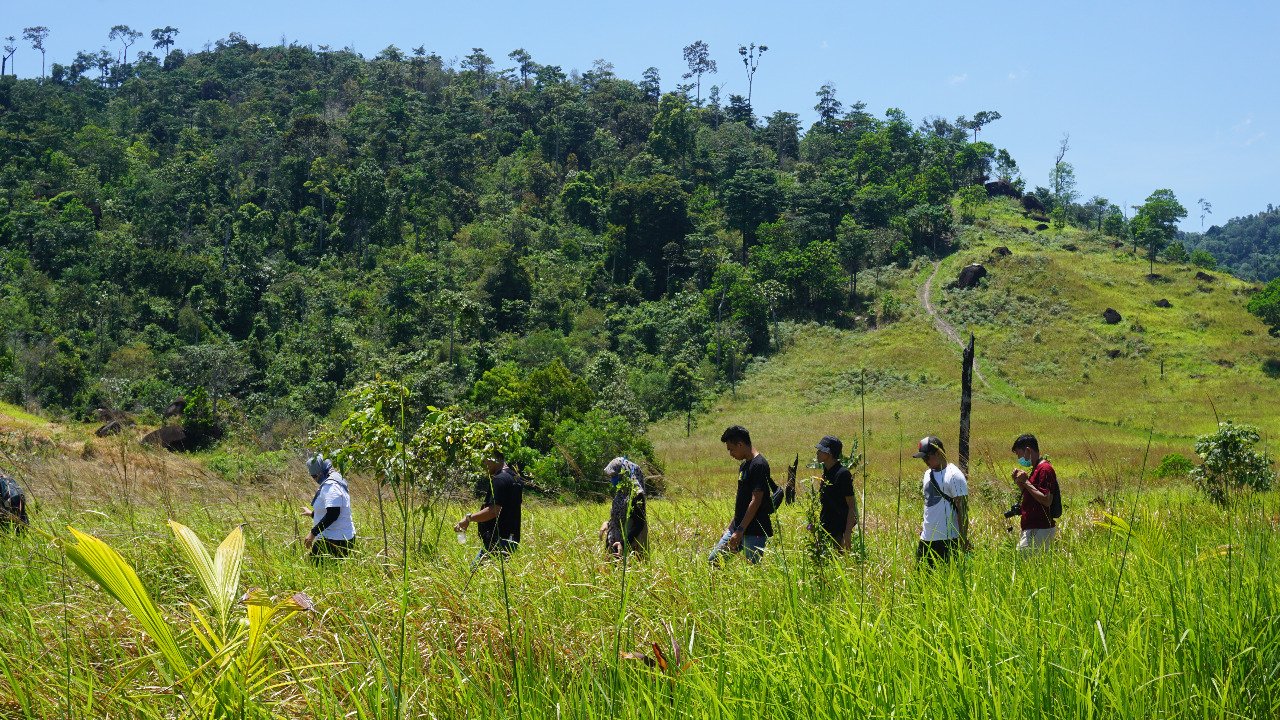 Surga di Bukit Sungai Melayu Rayak Ketapang
