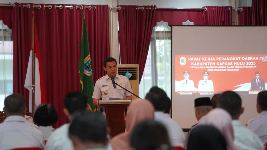 Rapat Kerja Perangkat Daerah Kapuas Hulu Tahun 2023, Bupati Sis Ingatkan Tugas Camat
