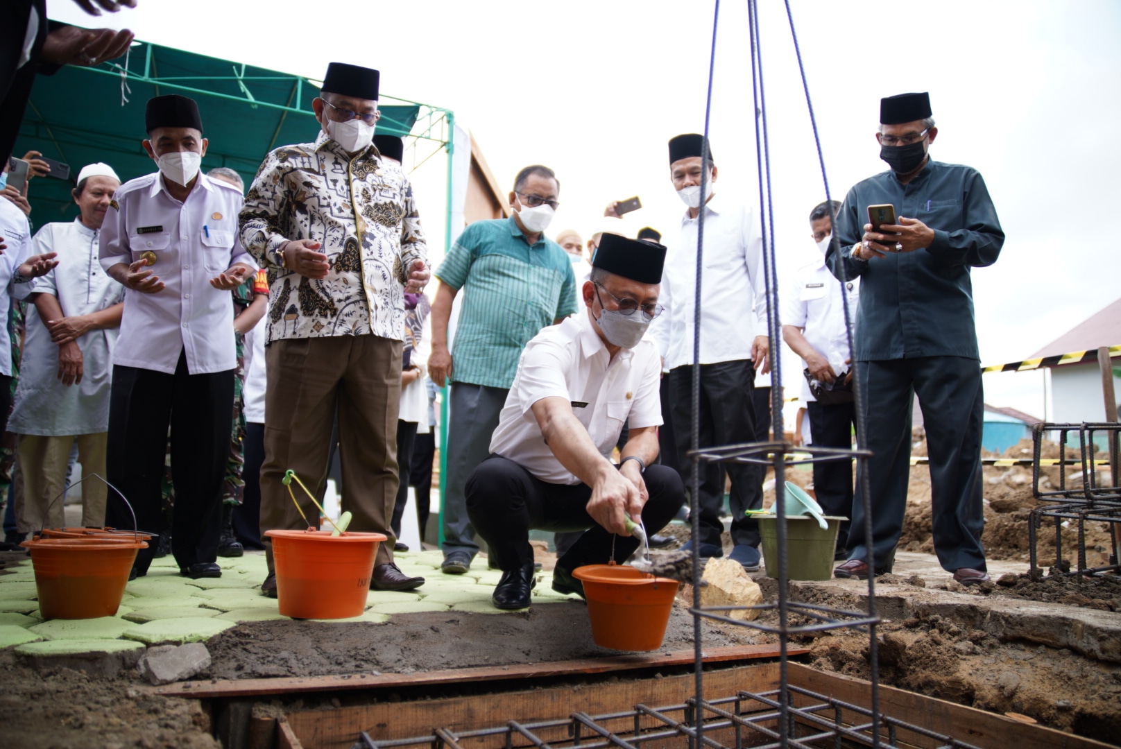 Masjid Nurul Amin Dalam Gaya Kontemporer Minimalis