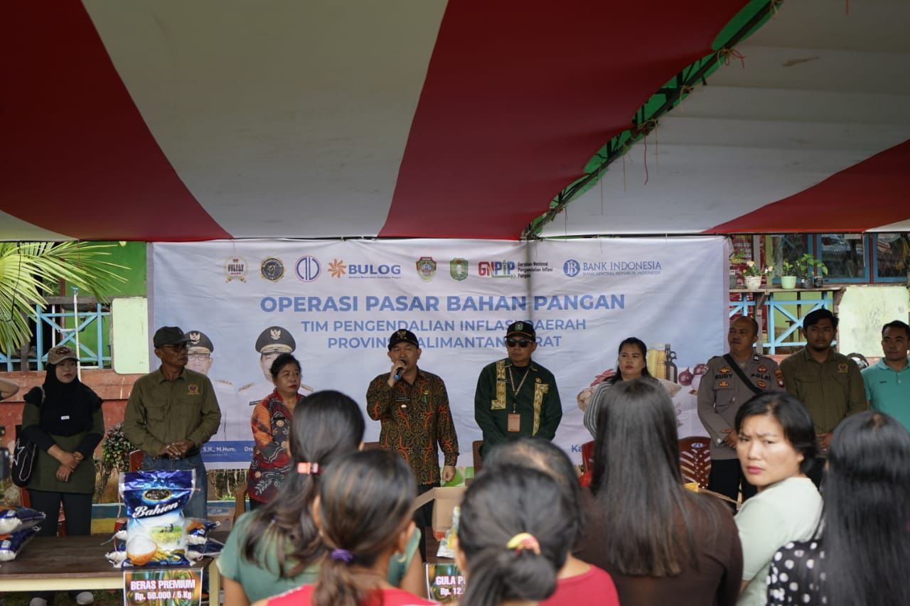 Operasi Pasar Upaya Pengendalian Inflasi di Kabupaten Landak