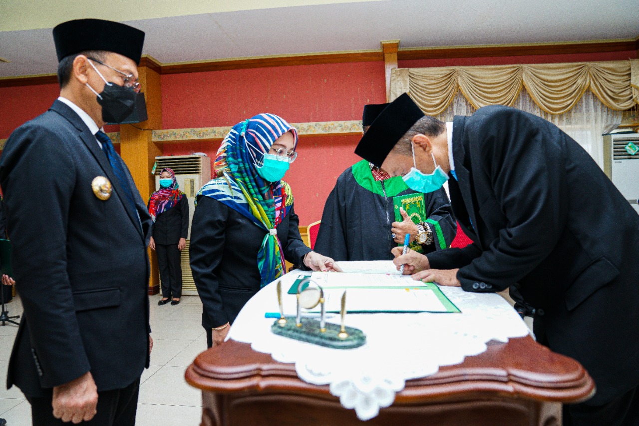Dirut PDAM Tirta Khatulistiwa Dilantik
