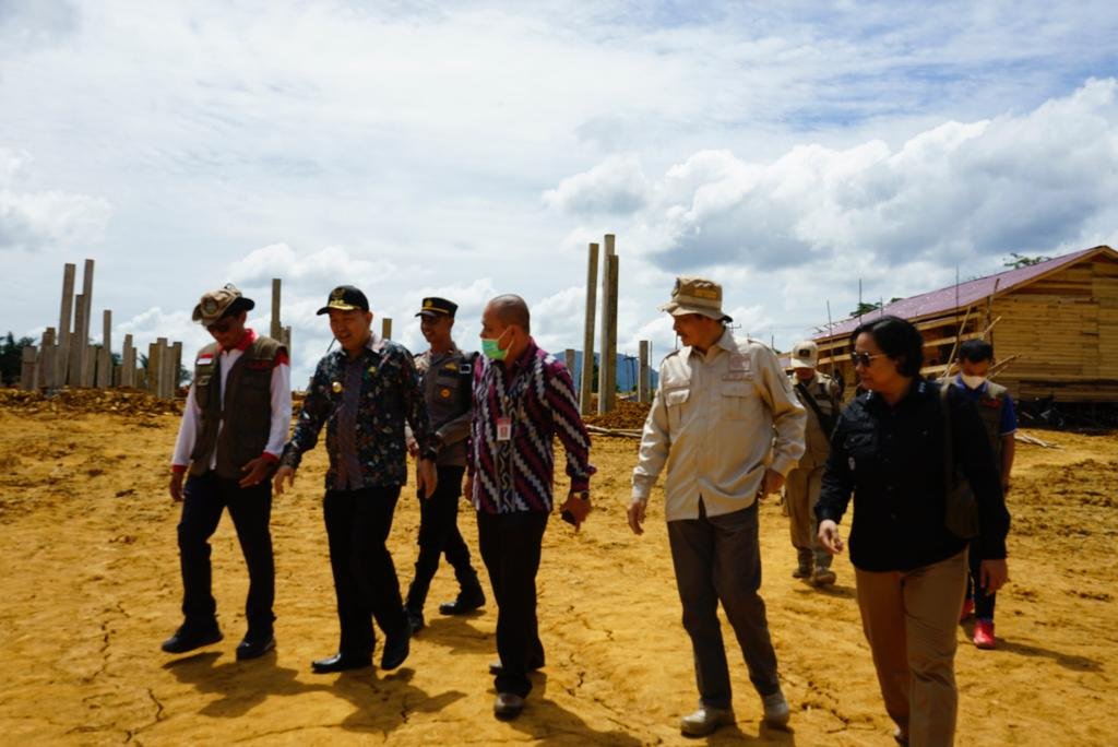Pj. Bupati Landak: Progres Pembangunan Rumah Sakit Pratama di Desa Tunang Sesuai Perencanaan