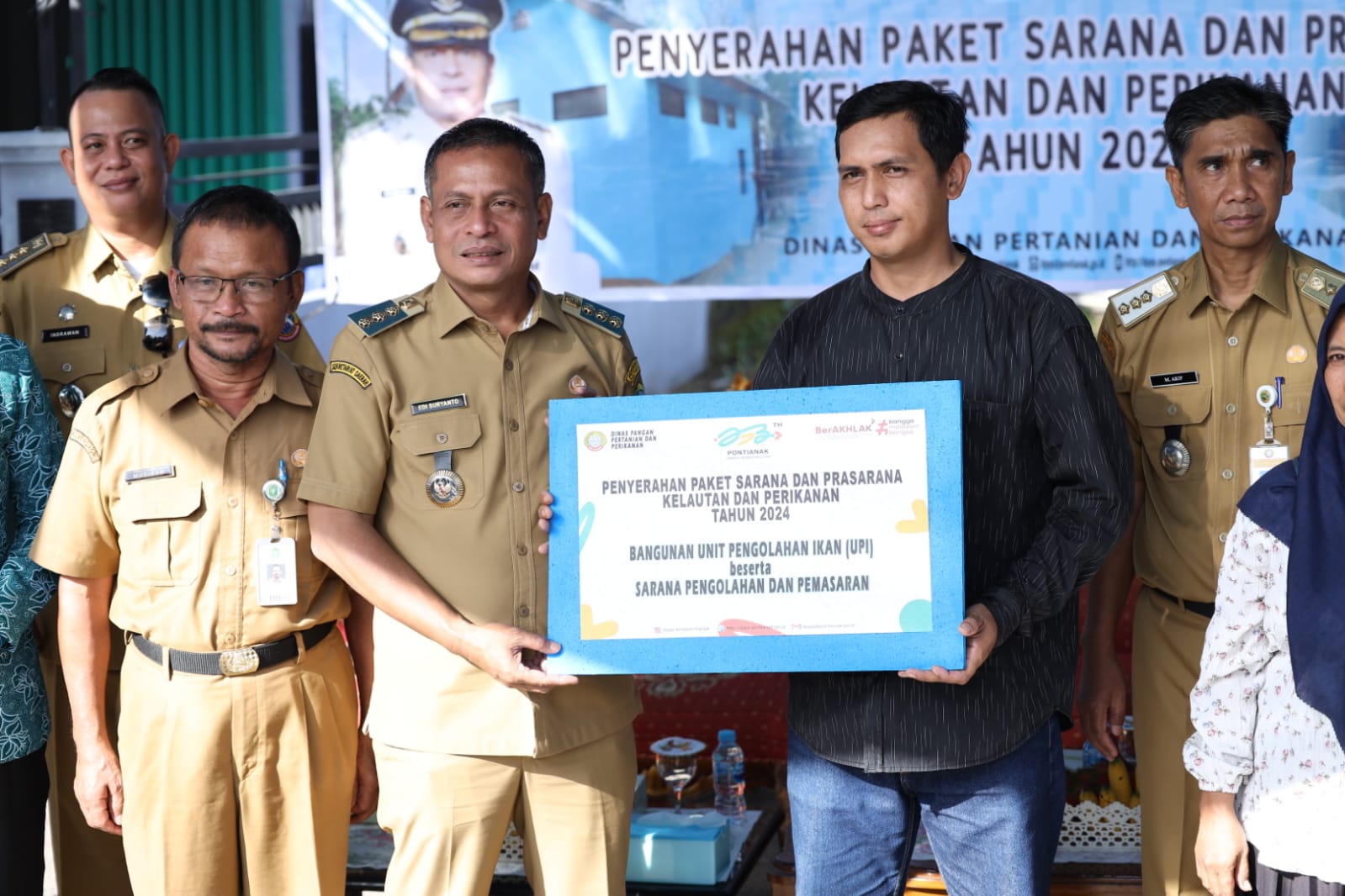 Dongkrak Perekonomian Warga, Pemkot Salurkan Sarpras Perikanan Sekaligus Tekan Inflasi