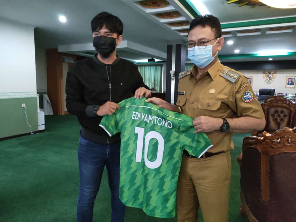 Dukung Pelaku UMKM Bangkit di Tengah Pandemi