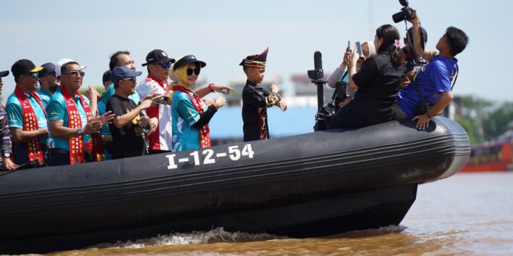Pontianak Dragon Boat Race 2025 Dibuka, 42 Tim Ikuti Lomba
