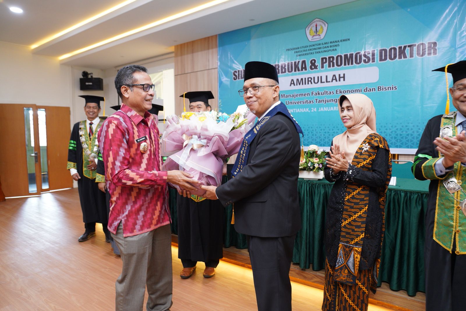 Angkat Disertasi Dampak Desentralisasi Fiskal dengan Perilaku Oportunistik, Amirullah Raih Gelar Doktor dengan Nilai A