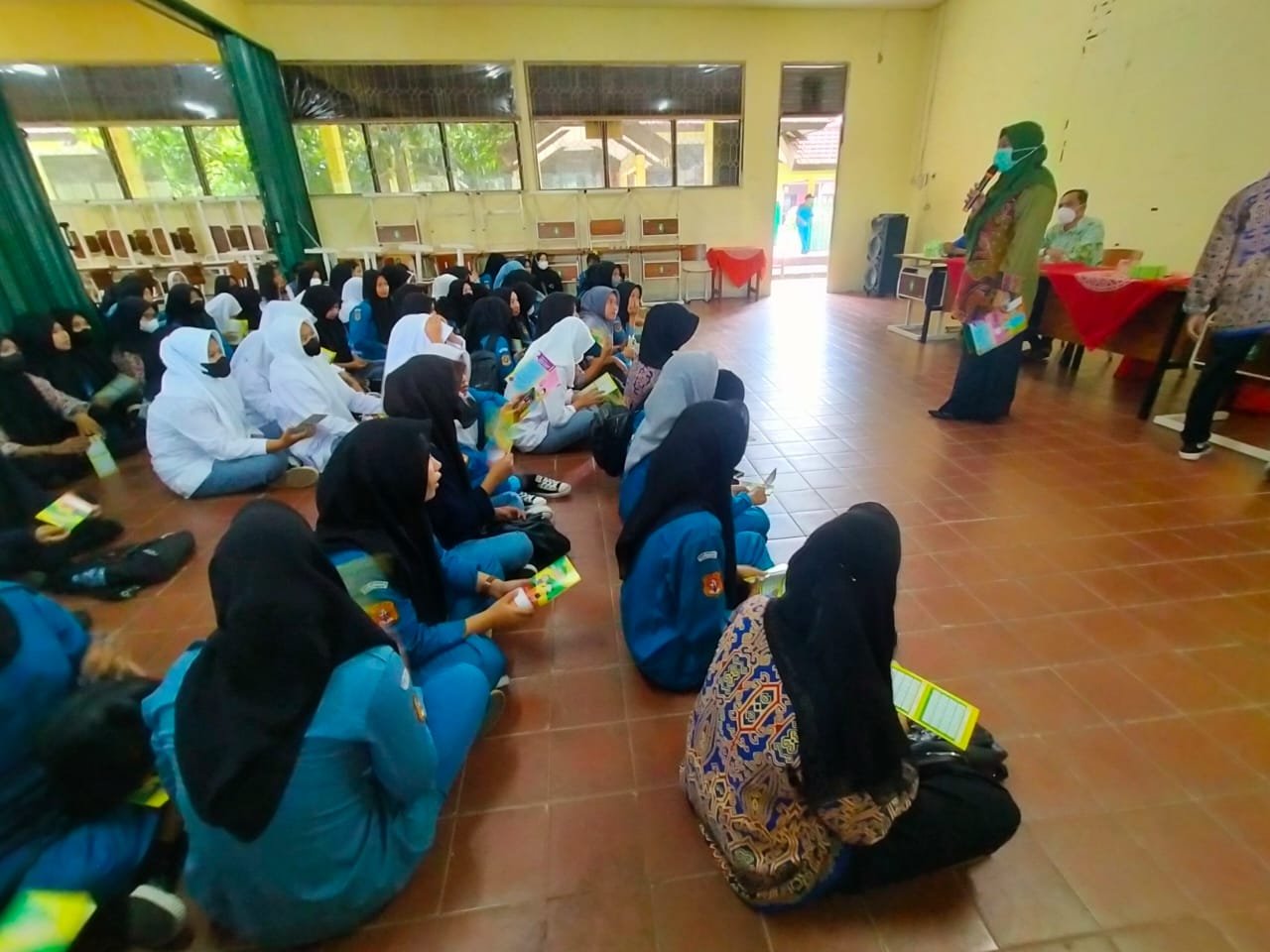 Duta Anti Anemia Cinta Sejati Bantu Intervensi Kasus Siswi Anemi Siantan Hilir