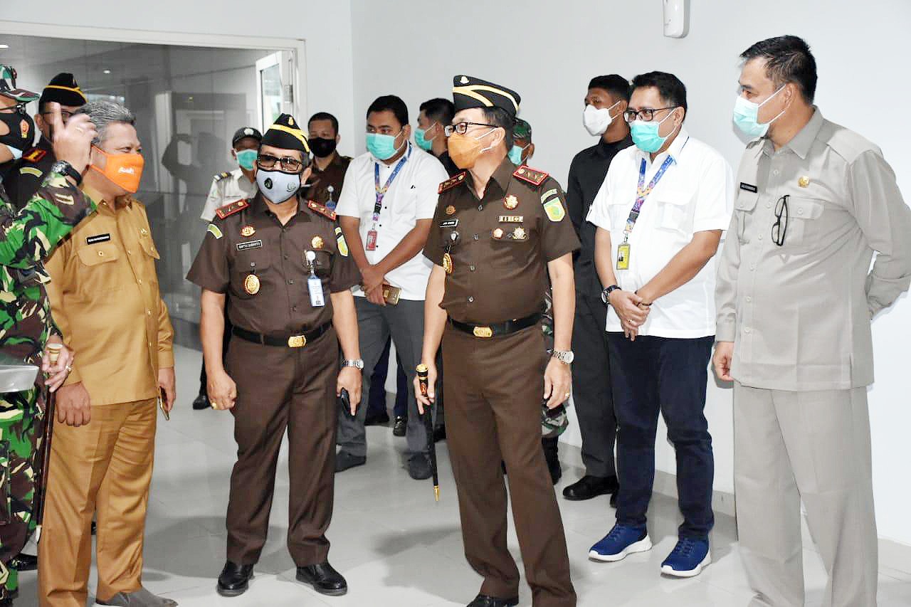 Posko Kejati di Bandara Supadio Dekatkan Pelayanan Hukum