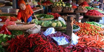 Harga Pangan Beragam, Cabai dan Bawang Melonjak, Minyak Goreng Turun