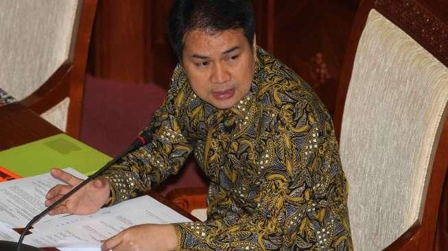 Dibahas di Hotel, RUU Ciptaker Bakal Selesai Oktober?