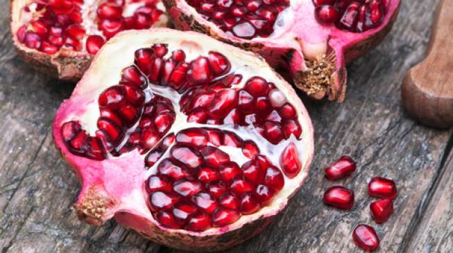 Punya Kandungan Buah Delima,Serum Ini Jadi Favorit Perempuan Indonesia