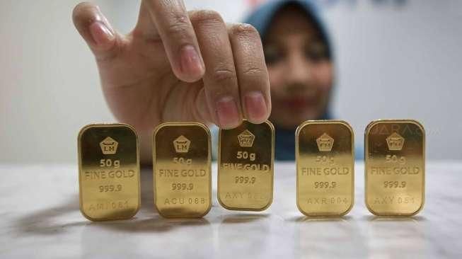 Harga Emas Antam Hari Ini Anjlok