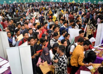 CELIOS Kritik Arah Investasi Indonesia, Pengangguran Anak Muda Jadi Sorotan