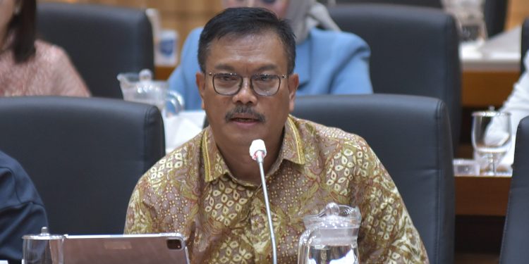 Ancaman PHK Menguat, DPR Minta Pemerintah Siaga