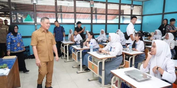Ria Norsan Dorong Penguatan Pendidikan Vokasi di Kalbar